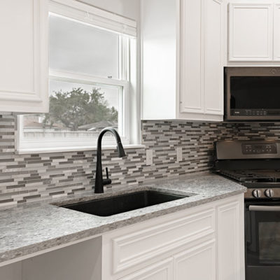 Kitchen sink & stove